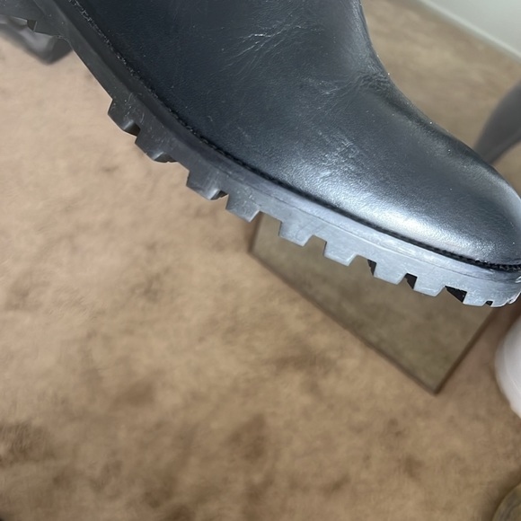 Tory Burch leather riding boots 👢 - Picture 6 of 8